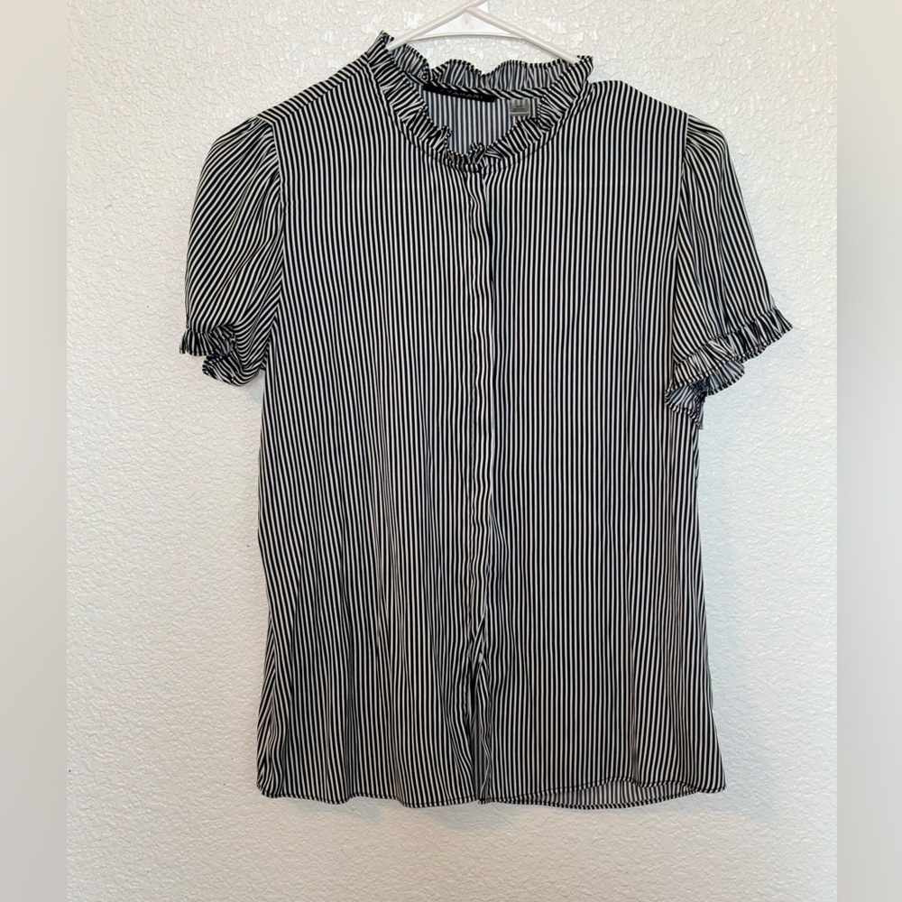 T Tahari Black & White Ruffle Blouse